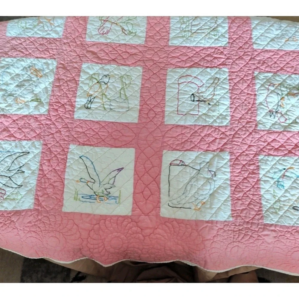Vintage Handmade Pink & White Embroidered Patchwork Quilt w/Birds & Flowers.